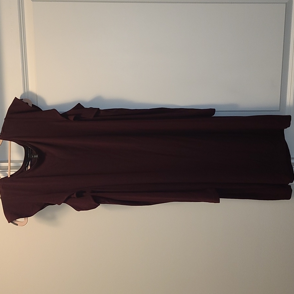 White House Black Market Cold Shoulder Dress